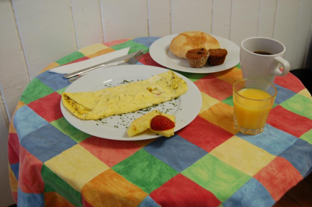 Le Chasseur Bed & Breakfast Монреаль Экстерьер фото